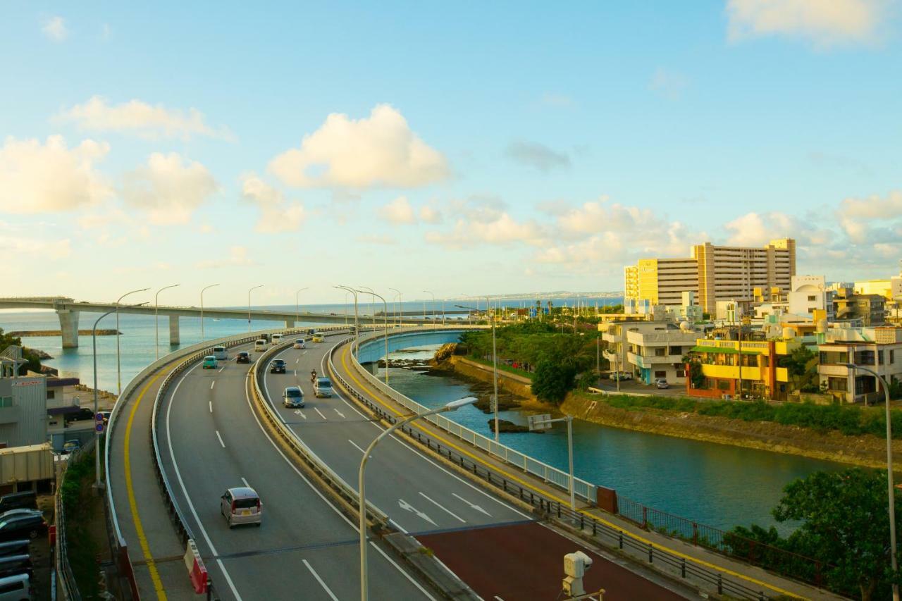浦添市 アルセ琉球ハーバーステイアパートホテル エクステリア 写真